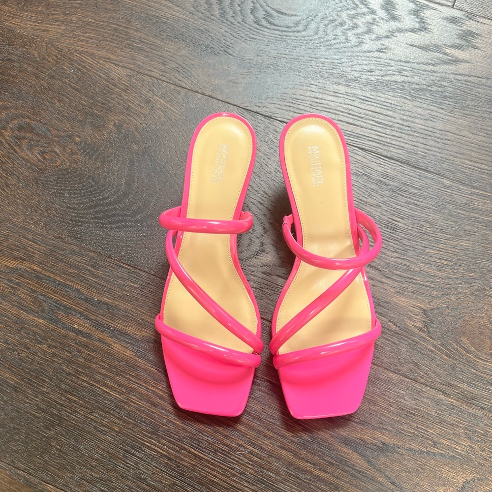 Michael Kors Celia Pink Kitten Heeled Sandals with Asymmetric Strappy details